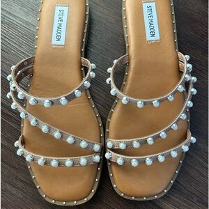 Steve Madden Skylar Pearl Sandals